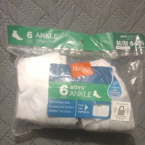 Hanes Athletic Socks White and Gray - Picture 1 of 4